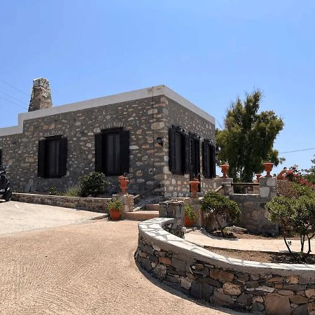 Πέτρινο Εξοχικό Σπίτι Στη Σύρο Agros  المظهر الخارجي الصورة
