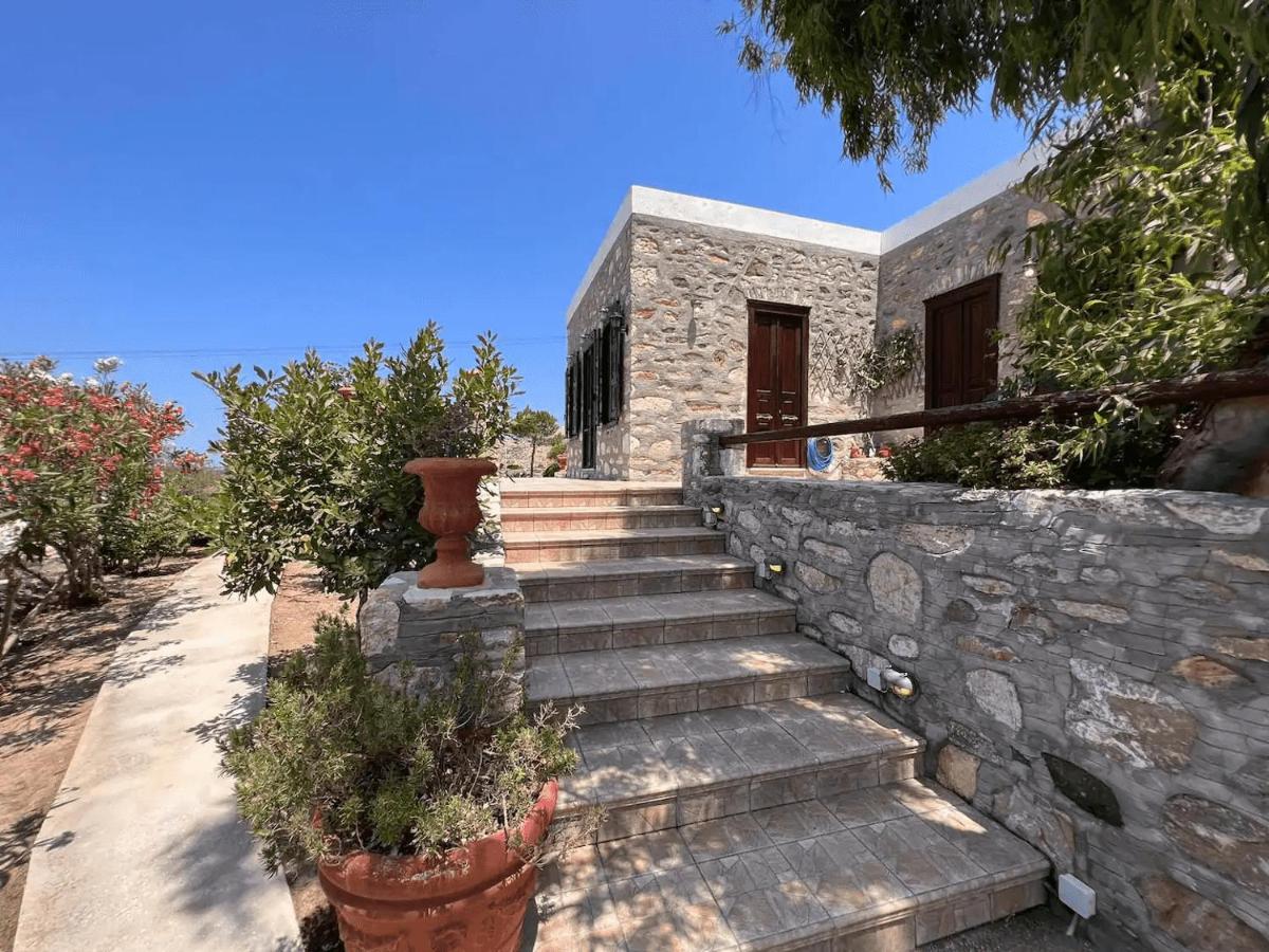 Πέτρινο Εξοχικό Σπίτι Στη Σύρο Agros  المظهر الخارجي الصورة