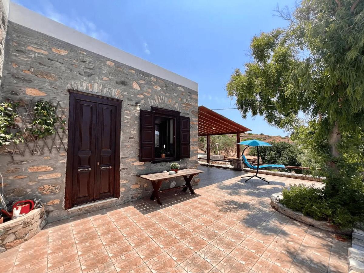 Πέτρινο Εξοχικό Σπίτι Στη Σύρο Agros  المظهر الخارجي الصورة